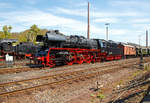 Die Personenzuglokomotive 35 1097-1 (90 80 0035 097-9 D-MTEG) der IG 58 3047, ex HEF 23 1097, ex DR 23 1097 am 30.April 2017 mit einem Dampfpendelzug im Eisenbahnmuseum Bochum-Dahlhausen.
