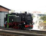 Umsetzen und Wasserfassen der Lok 99 1762-6 in Radebeul am 12.04.2016.