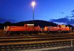 261 053-3 und 261 059-0 stehen abgestellt im Gbf Bereich im Bahnhof Montabaur.