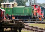 Vorbereitungen auf die Diesellokparade an der Drehscheibe im DB Museum Koblenz-Lützel(der Schnitt des Bildes ist so gewollt da so gut wie nichts ganz zu bekommen war).