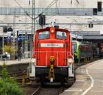 DB 362 852-6 auf Rangierfahrt im Bahnhof Hamburg-Altona.