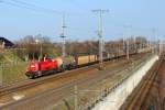 11.03.2014 15:22 Uhr - 261 089 fährt mit der Übergabe nach Niedergörne aus.