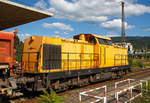   Die V 180.05 (203 161-5) der SGL-Schienen Güter Logistik GmbH, ex DR 110 619-4, ex DB 201 619-4, am 30.08.2016 beim Hbf Heidelberg.