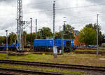 Die 203 165-6 alias 203 052-7 (92 80 1203 165-6 D-PRESS) der PRESS - Eisenbahn-Bau- und Betriebsgesellschaft Pressnitztalbahn mbH steht am 24 September 2026 beim Bahnhof Stendal. 

Die Diesellok eine DR V 100.1 wurde 1975 von LEW (VEB Lokomotivbau  ...