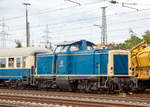   Die 212 372-7 (92 80 1212 372-7 D-DB), ex V100 2372, vom  DB Museum (Standort Koblenz) am 18.06.2017 mit Pendelzug in Koblenz-Lützel.