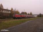 218 271-5 verl�sst Wiesau OBerpfalz mit ein RE Regensburg.