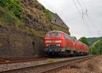   Drei 218rer der DB Regio (218 412-5, 218 xxx und 218 414-1) fahren am 20.06.2014 als Lokzug bei Kobern-Gondorf auf der Moselstrecke (KBS 690) in Richtung Trier.