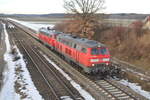 218 456-2 und einer weiteren 218 als RE 2013 Allgäu (ab Ulm, davor IC 2013) in Vöhringen am 22.03.2010.