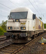   Die 223 158 (92 80 1223 158-7 D-PCT) der Rail Cargo Carrier – Germany (ex PCT Private Car Train GmbH) steht am 18.08.2019, mit einem Bauzug (Wagen der Gattung Rens 192 B) der Eiffage Rail, in