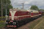 T435 0554 von die S�chsische Eisenbahnfreunde in Schwarzenberg schiebt am 22 Augustus 2026 drei andere Dieselloks bei Chemnitz-Hilbersdorf in Vorbereitung des Lokparades w�hrend das 33.Heizhausfest in Chemnitz-Hilbersdorf. 