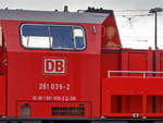   Nochmal als Detailbild, die 261 039-2 der DB Cargo am 01.12.2017 beim Bahnhof Montabaur.