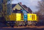   Aus dem Zug heraus konnte ich am 28.02.2015 in GFriedberg (Hess.) die XR 02 (92 80 1271 020-0 D-XR) der SPITZKE RIEBEL GLEISLOGISTIK GmbH aus Buchloe (ex Vossloh Locomotives 500 1566) fotografieren.