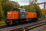 Die an die BEG - Bocholter Eisenbahngesellschaft mbH (Dinslaken) vermietete 274 103-7 (98 80 0274 103-7 D-NRAIL) eine MaK G 1205 BB der northrail GmbH (Hamburg) f�hrt am 22 Oktober 2026 solo auf Tfzf (Triebfahrzeugfahrt) / als Lz (Lokzug) durch Siege ...