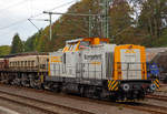   V 150.04 (92 80 1293 510-4 D-SGL) der SGL - Schienen Güter Logistik GmbH steht am 15.09.2018 mit Zweiseitenkippwagen der Gattung Fas im Bahnhof Au (Sieg).