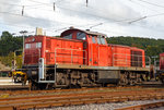   Die 294 800-8 (98 80 3294 800-8 D-DB) eine remotorisierte V90 der DB Cargo AG, ex DB 294 300-9, ex DB 290 300-3, abgestellt am 15.10.2016 in Kreuztal.