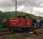 Die 345 159 8 (ex DR 105 159-8) der Die-Lei GmbH (Kassel) mit Schotterzug (Fccpps der railpro (NL))am 05.08.2011 in Siegen (Kaan-Marienborn).