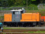 Die V60 - 360 109-3 (98 80 3360 109-3 D-BEG) ehemals der BEG - Bocholter Eisenbahngesellschaft mbH ist am 22 April 2009, ohne Treibstangen, in Linz am Rhein abgestellt.