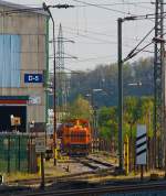 Etwas Werkbahn-Flair.......

Eine Mak G 500 C der DEW Deutschen Edelstahlwerke (ehemals Edelstahlwerke Südwestfalen AG), rangiert am 19.04.2014 auf den Werksgleisen in Siegen-Geisweid.
