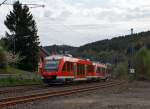 Nachschu: 640 018 und  640 006 (zwei gekuppelte LINT 27) der 3-Lnder-Bahn als RB 95 (Au/Sieg - Siegen), fhrt am 30.04.2012 vom Haltepunkt Brachbach, der jedoch schon auf der Gemarkung Mudersbach