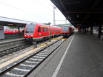 611 023 steht bereit als Re 22330 nach Donaueschingen auf Gleis 6n.
