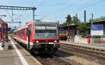 . Der Triebzug 628 462 der DB Regio hatte uns am 27.06.2010 von Luxemburg-Stadt nach Wassebillig gebracht. Links im Bild freute jemand sich riesig ber die Fahrt mit ihren  Wackelzuch . ;-) (Hans)