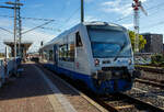 Der VT 746 – 650 084-6 (95 80 0650 084-6 D-RTB), ein Stadler RegioShuttle RS 1 der Rurtalbahn GmbH (D�ren, Bestandteil der RATH Gruppe), erreicht am 18 September 2026, als RB 21 (S�d) von Untermaubach kommend, seinen Zielbahnhof D�ren und steht gleichdrauf zur R�ckfahrt bereit. Nochmals einen lieben Gru� an den netten Triebfahrzeugf�hrer zur�ck. 

Der Regio-Shuttle RS1 wurde 2008 Stadler Pankow GmbH in Berlin-Pankow unter der Fabriknummer 38121 gebaut und an die Ostdeutsche Eisenbahn GmbH, Parchim (ODEG) geliefert, wo er als VT 650.84 gef�hrt wurde. Seit 2019 ist er nun bei der Rurtalbahn in D�ren.