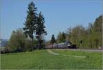 182 524-9 am Zugschluss des Autozuges auf seinem Umweg über die Hochrheinbahn.