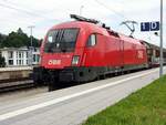 ÖBB 1116 190 mit gemischtem Güterzug in Traunstein am 29.07.2020.