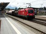 ÖBB 1016 025 mit gemischtem Güterzug in Traunstein am 29.07.2020.