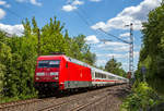   Die 101 139-4 der DB Fernverkehr AG fährt am 30.05.2020 mit einem IC durch Bonn-Gronau in Richtung Köln.