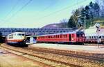 103 114-5 mit IC und 425 116-1 in Geislingen Steige am 23.04.1982.