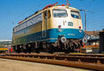 Die DB 110 300-1 (91 80 6110 300-1 D-DB), ex DB E 10 300, wurde am 24.08.2019 beim alljährliche Lokschuppenfest im Südwestfälischen Eisenbahnmuseum in Siegen präsentiert.