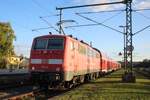 Am Abend von 22 September 2026 verlasst DB Regio 111 19 mit der RE60 nach M�nchen Hbf �ber Treuchtlingen und Augsburg Roth.