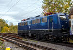 Es steht zwar 110 dran, ist aber 139 drin, wobei sie aber mal eine 110er (E 10.2) war: Die 139 262-0 alias 110 262-3 (91 80 6139 262-0 D-BYB) der BayernBahn GmbH f�hrt am 29 Oktober 2026, mit dem