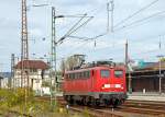   Die 140 843-4 (91 80 6140 843-4 D-DB) der DB Schenker Rail Deutschland AG kommt am 02.05.2015 solo (als Lz) nach Kreuztal, sie wird hier eine 151er abholen.