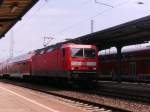 143 205-3 kam mit RB am 26.06.2012 in Ruhland an.