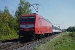 TRI 145 097 schiebt der RB37 nach Neuss durch Kaarst-Broicherseite am 24 April 2026.