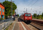 Die 146 277 (91 80 6146 277-9 D-DB) der DB Regio Nordost verlässt am 16.05.2022 mit dem RE 1 „Hanse-Express“ (Rostock – Schwerin – Hamburg) den Bahnhof Bützow.