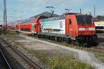 Radolfszell ist laut DB Regio 146 231 immer ein besuch wert und kann mit der RE2 nach Konstanz erreicht werden. Hier verlasst dieser RE2 gerade Offenburg am 18 Mai 2026 auf den Weg nach Konstanz �ber Hausach, Donaueschingen und Radolfzell.