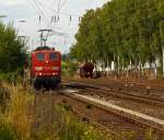 Rot und wei....
Die 151 076-7 der DB Schenker Rail Deutschland AG am 29.08.2013 in Kreuztal beim Umsetzen. 

Die E 51 wurde 1975 bei Krupp unter der Fabriknummer 5026 gebaut.