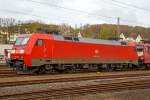 br-152-siemens-es64f/423665/die-152-101-2-91-80-6152 
Die 152 101-2 (91 80 6152 101-2 D-DB) der DB Schenker Rail Deutschland AG ist am 25.04.2015 in Kreuztal abgestellt. 

Die Siemens ES 64 F wurde 2000 bei Krauss-Maffei in München unter der Fabriknummer 20228 gebaut, sie hat EBA-Nummer EBA 96Q15A 101.