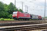 br-152-siemens-es64f/648455/railion-152-097-legt-sich-bei RaiLioN 152 097 legt sich bei Koblenz-Lützel in die Kurve am 2 Juni 2012.