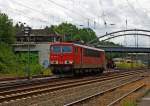 Der Strom-Container 155 097-9 ex DR 250 097-9 rangiert am 10.07.2012 solo in Kreuztal, um spter dann in Richtung Siegen fahren zu knnen.