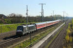 Die ebenfalls von DB-Regio angemietete 182 599 von MRCE folgte mit dem IRE 4276 Berlin - Hamburg.