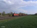 185 126-0 mit gemischten G�terzug bei Podelwitz.