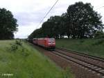 185 082-5 Vorspann vor einer 155 und gemischter G�terzug bei Jacobsdorf(Mark) 29.05.09