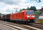   Die 185 041-1 (91 80 6185 041-1 D-DB) der DB Cargo Deutschland AG fährt am 15.07.2017 mit einem Coilzug durch den Bahnhof Betzdorf/Sieg in Richtung Köln.