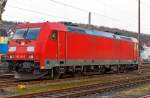   Die 185 318-3 (91 80 6185 318-3 D-DB) der DB Schenker Rail abgestellt am 21.02.2015 in Kreuztal.