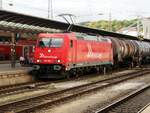 185 606-1 der Rhein Cargo (91 80 6185 606-1 D-HGK) mit Kesselwagenzug in Ulm am 28.09.2019.