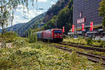 Die 185 285-4 (91 80 6 185 285-4 D-DB) der DB Cargo AG fährt am 02.09.2020 mit einem gemischten Güterzug bei Koblenz-Oberwerth über die Linke Rheinstrecke (KBS 471) in Richtung Koblenz